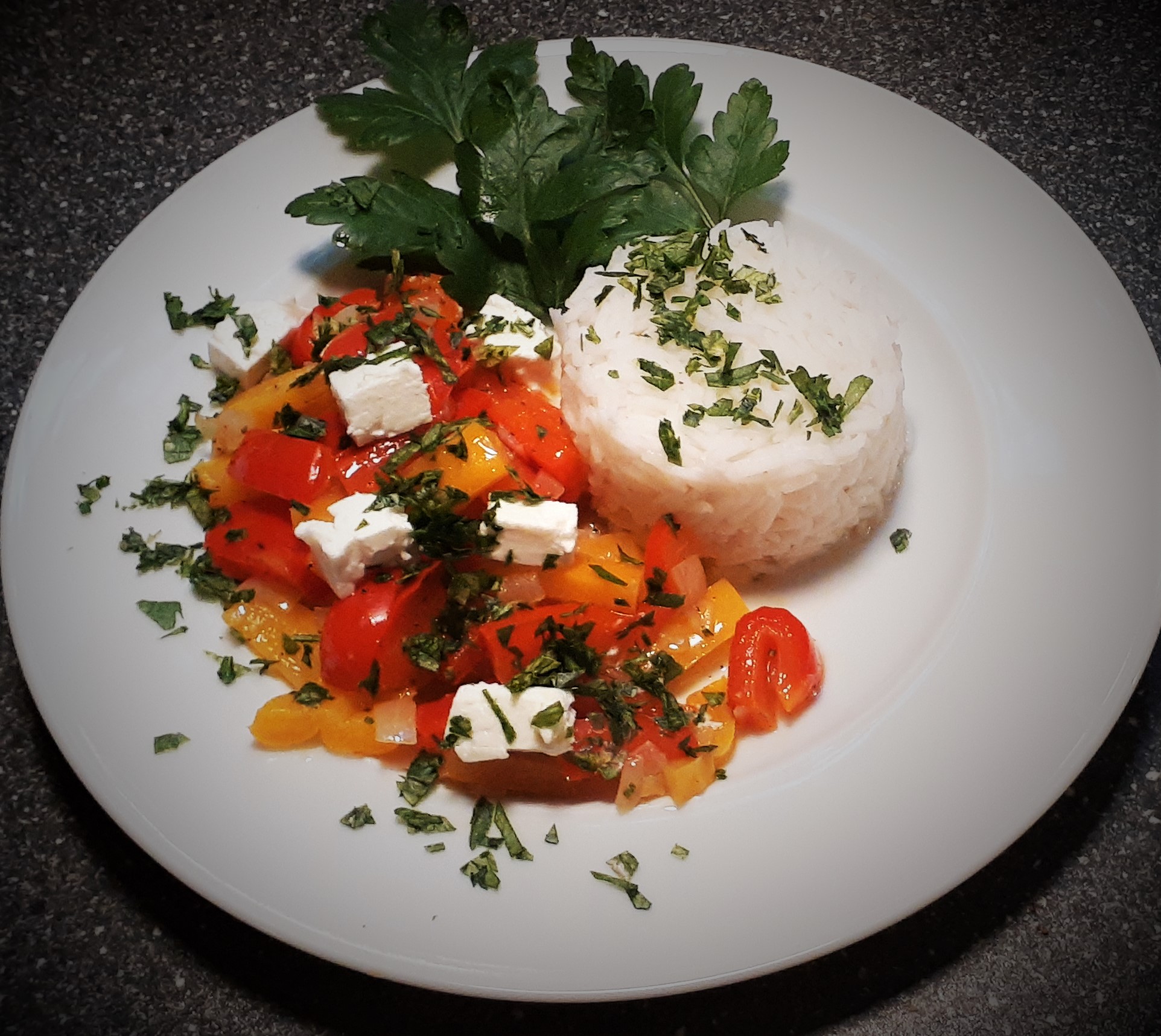 Paprikagemüse mit Feta - Sommer